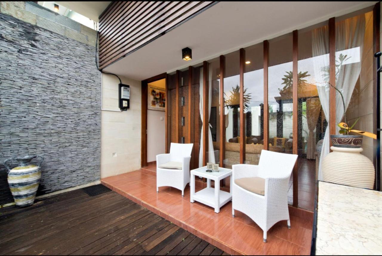 נוסא דואה Villa Kori Nuansa Jimbaran Bali מראה חיצוני תמונה