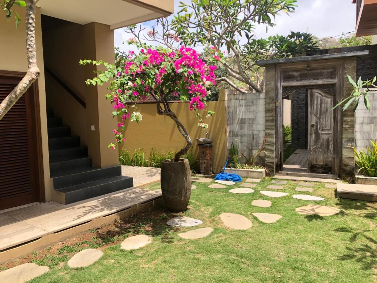 נוסא דואה Villa Kori Nuansa Jimbaran Bali מראה חיצוני תמונה